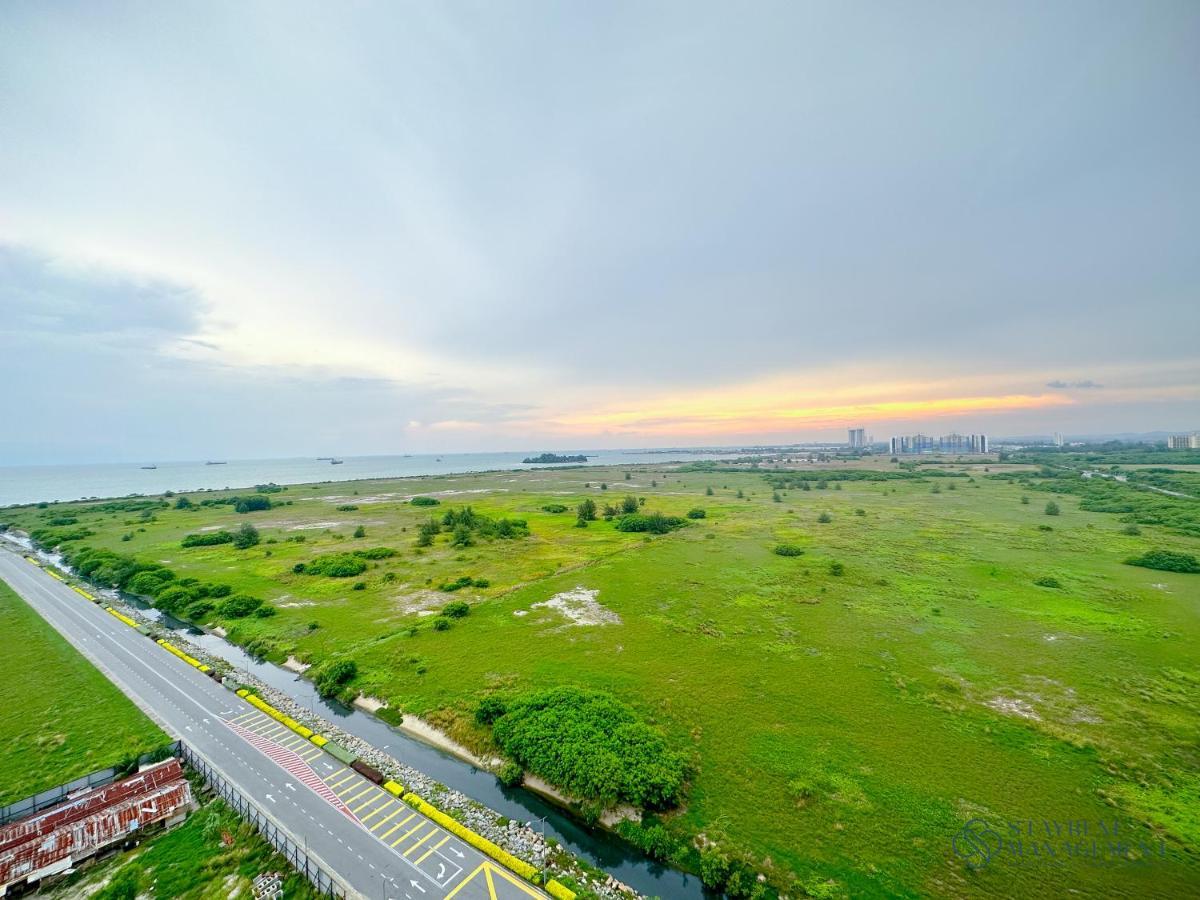 Amber Cove Melaka Sea View By Stayrene Exterior foto